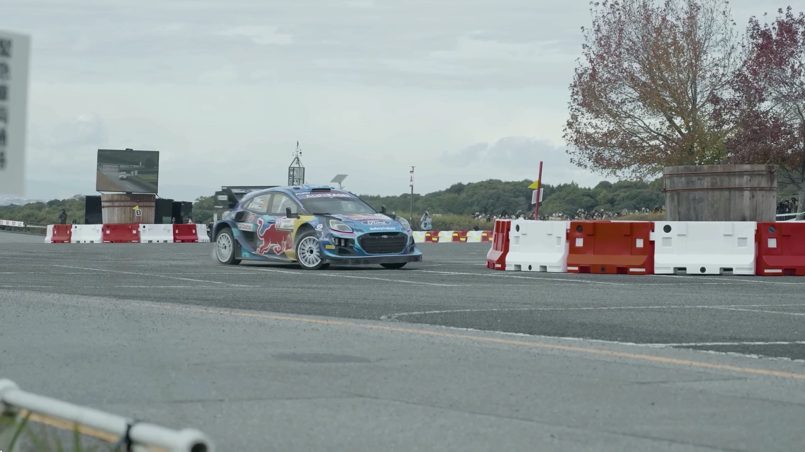 WRC趣味花絮：比赛中的搞笑与感人瞬间