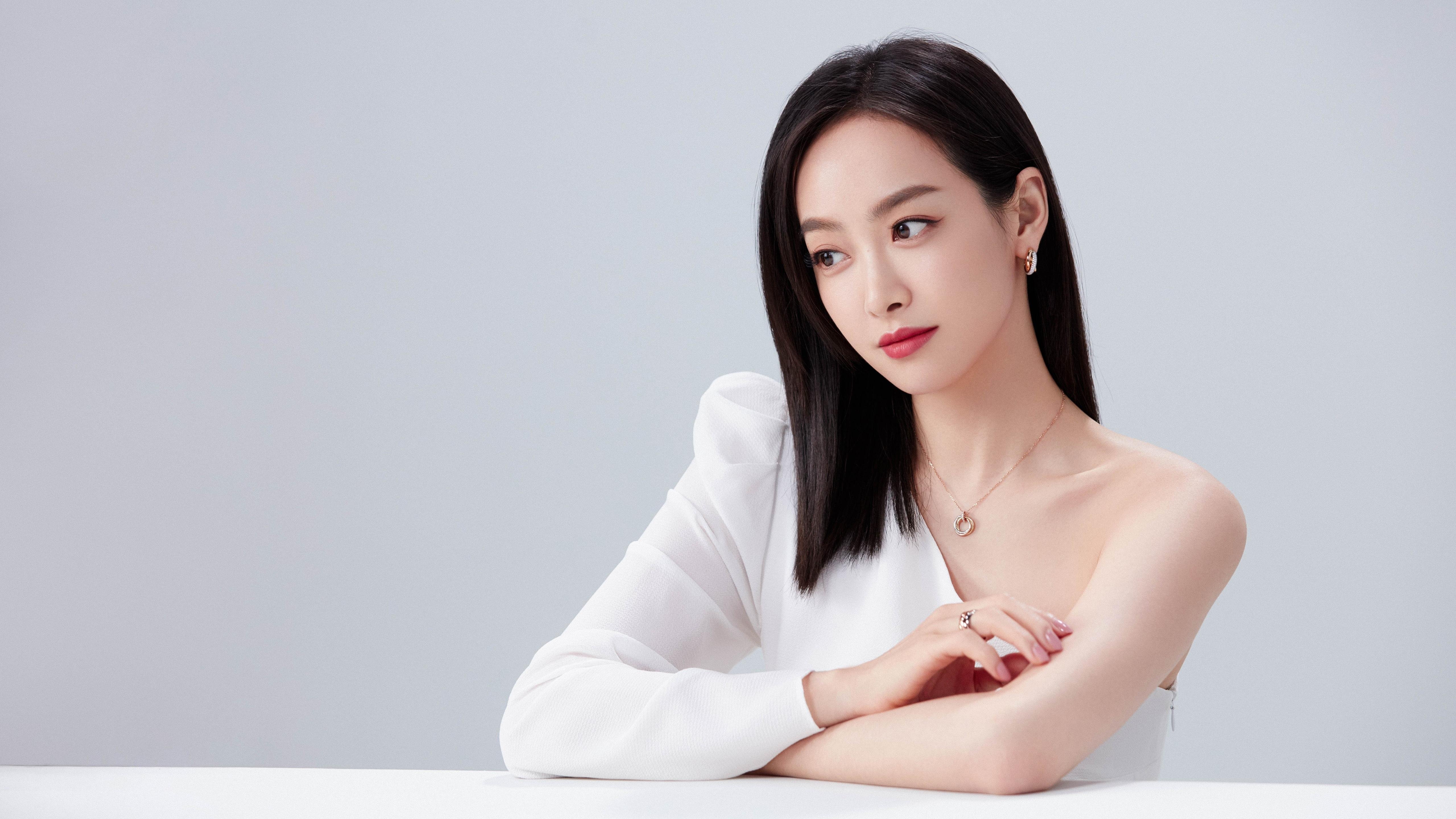 _智能运动鞋科技发布:步伐更轻盈_,智能运动鞋图片