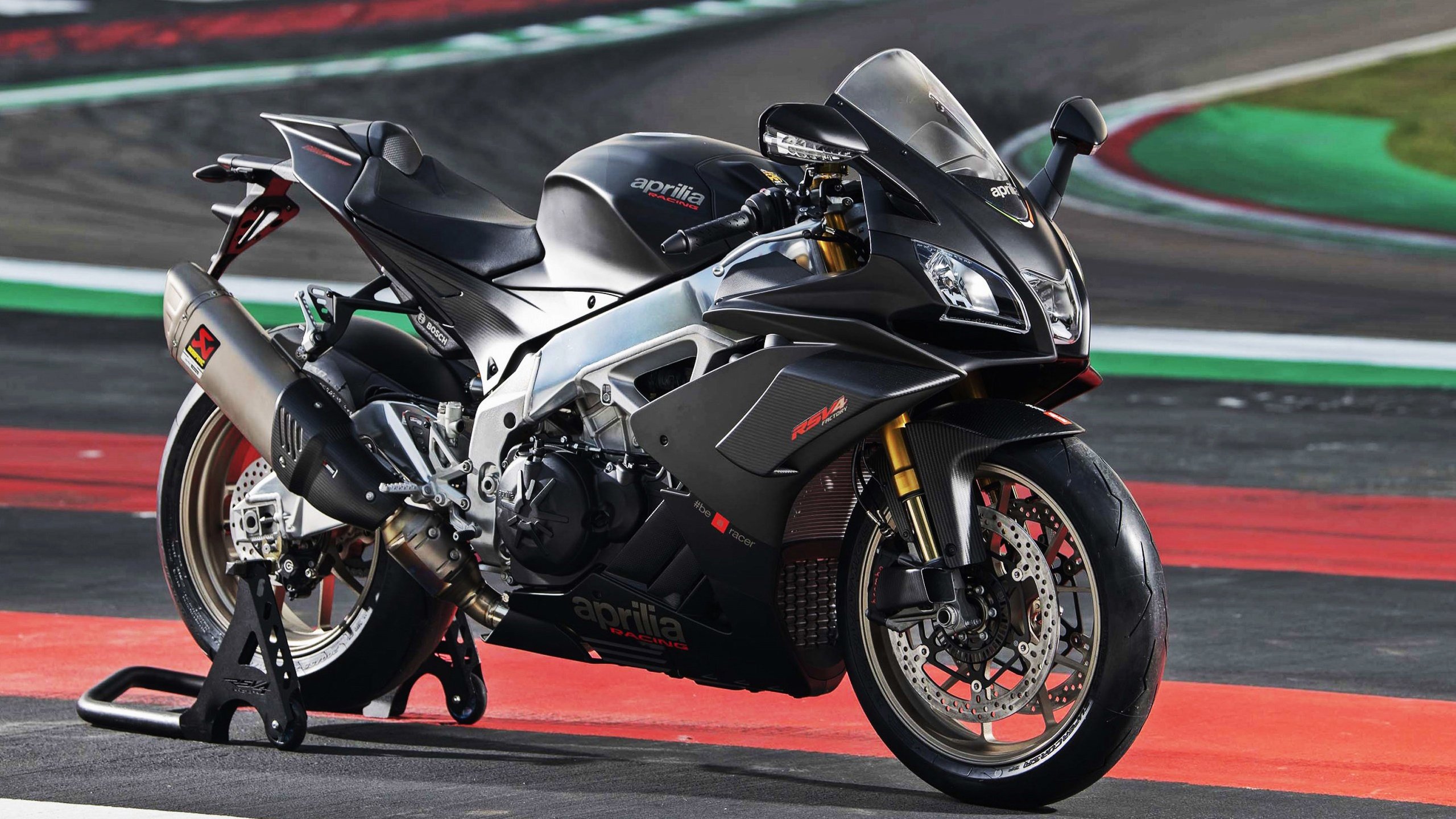 欧冠“绝杀时刻”：让人心跳加速的终场奇迹，欧冠决赛打平