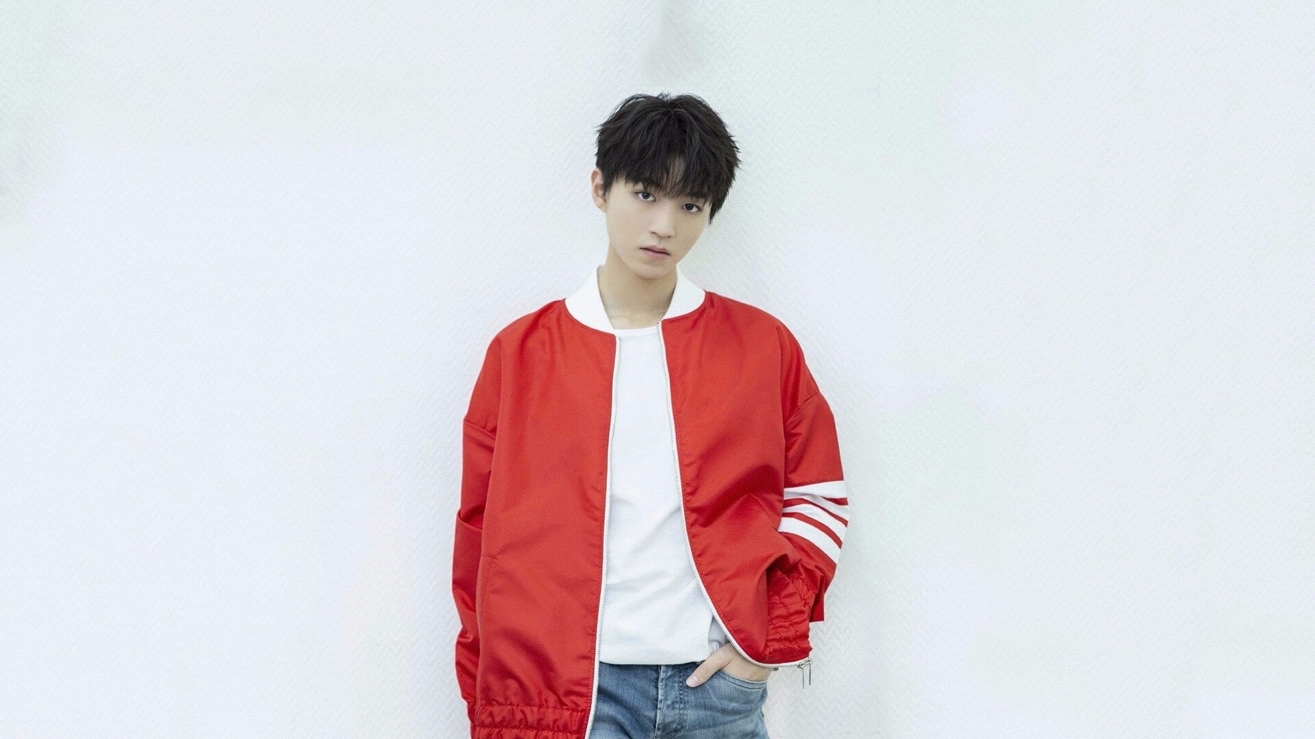 曼联后卫伤愈复出助球队重回正轨，曼联后卫线